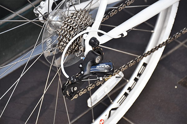 CAFFE RACER UNO RISER MASI(マジー/マジィ) クロスバイク 700C