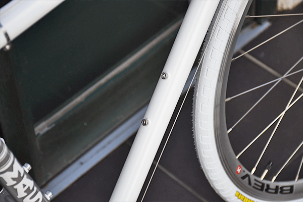 CAFFE RACER UNO RISER MASI(マジー/マジィ) クロスバイク 700C