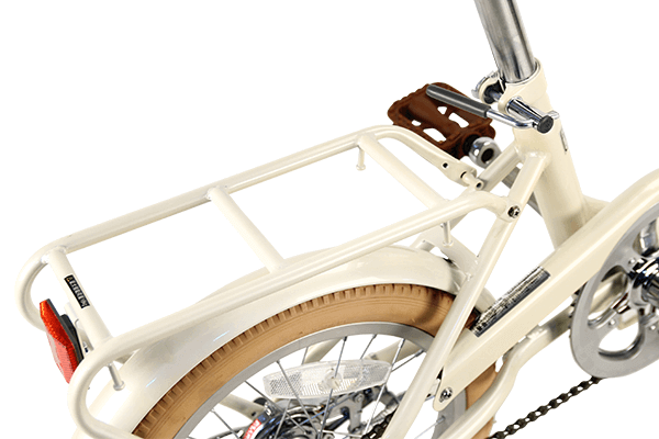 折り畳みには珍しい、耐荷重18kgの荷台を搭載！ちょっとした荷物を乗せることが可能。