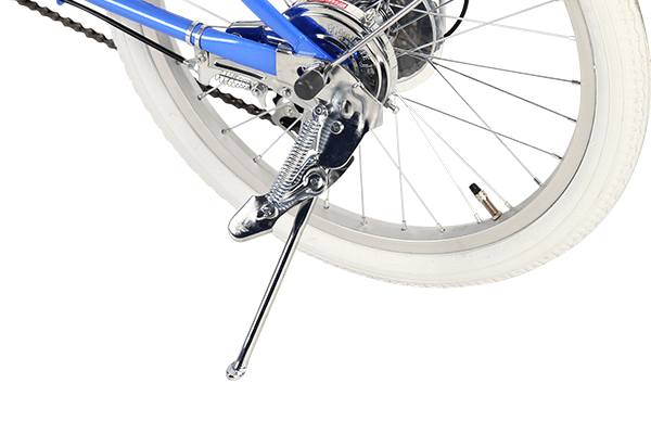 停車時に必須の片足スタンドを標準装備。折りたたんだときも邪魔になりません。