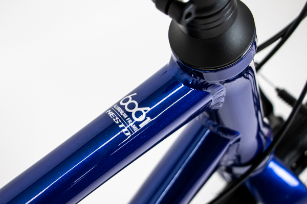 欧米メーカーの製品と比べても乗りやすいフレームに