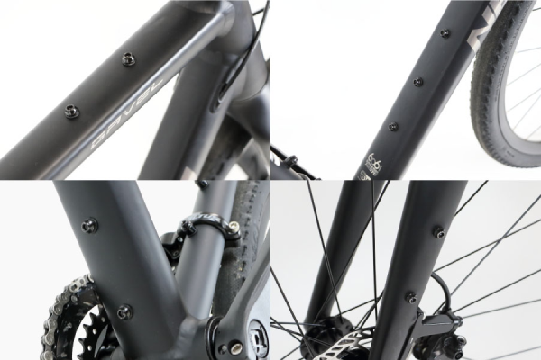 フレームに4箇所、フォークに2箇所のボトルケージ台座を装備し、高い積載性がさまざまなスタイルのツーリングライドに対応。
