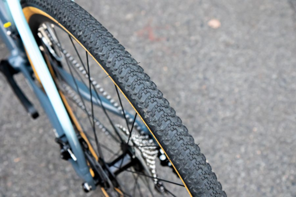 ホイールはチューブレスレディに対応します。(※別途　対応タイヤ、リムテープ、バルブ、タイヤシーラントが必要です。)