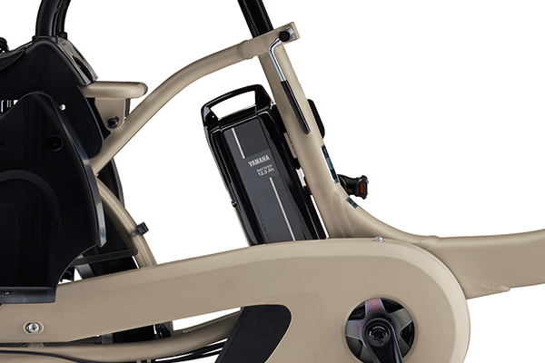 3人乗り用チャイルドシート付きPAS babby un SP ヤマハ(YAMAHA) 子供