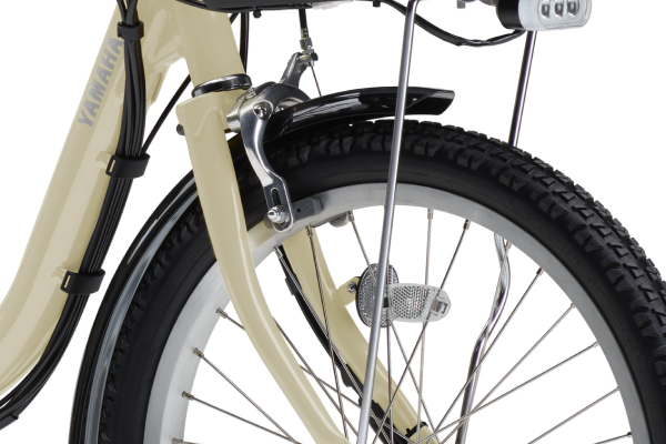 制動力に優れたフロントブレーキ。軽い操作で、雨の日も確かな効き目。