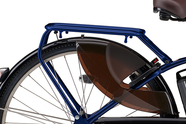 重さ27kgまで積載可能なパイプリヤキャリアを採用。