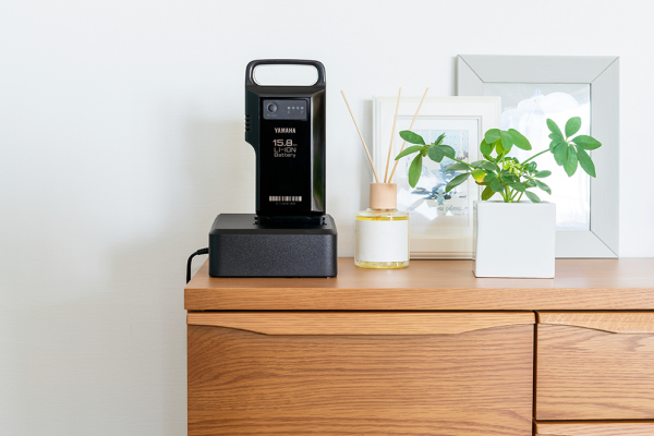 （京都発）ヤマハ　YAMAHA ブレイス　BRACE  バッテリー、充電器付 京都発）ヤマハYAMAHA ブレイスBRACE バッテリー、充電器付