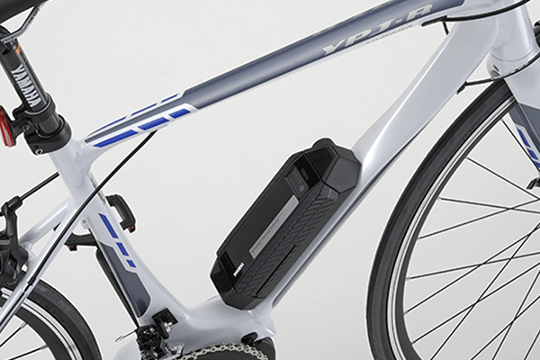 ハイドロフォーミング製法によりこだわりの造形と高い剛性を両立。