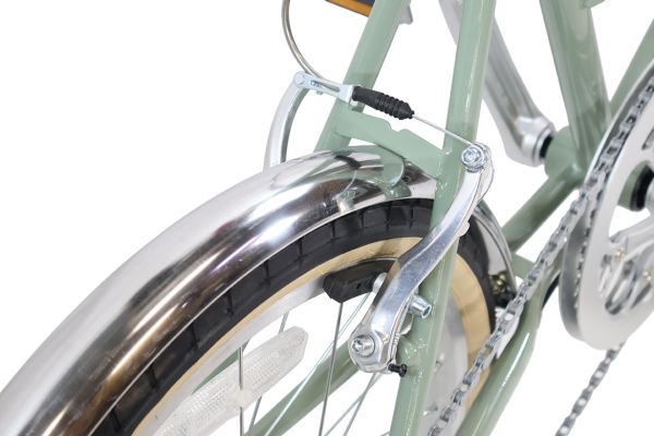 リムブレーキの中では強力な制動力を持つブレーキ。