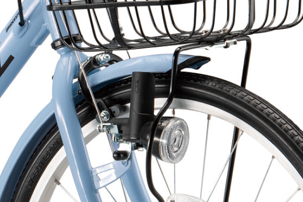 電池不要で明るい高輝度LEDのダイナモランプを採用。