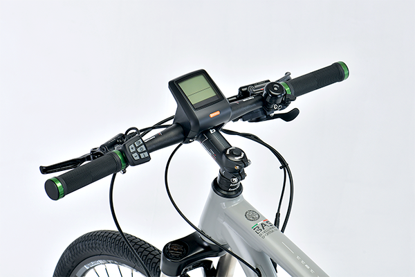 TAGETE CROSS BENELLI(ベネリ) e-bike(イーバイク) 27.5インチ