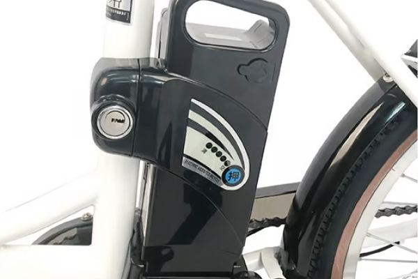 【はる】【直接引取限定】【動作確認済み】子乗せ自転車　チャイルドシート 子供乗せ適用電動アシスト自転車 前24後20 TDH-408L-BE (代引