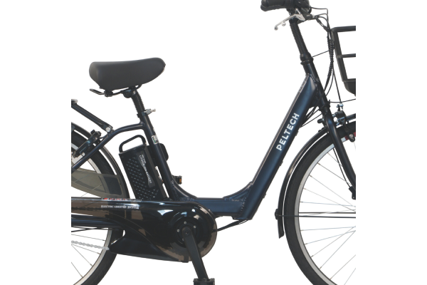 またぎやすい低床フレーム。