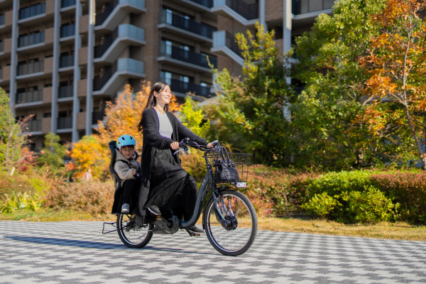 ヘッドレスト付チャイルドシート搭載TDH-408L PELTECH 子供乗せ自転車