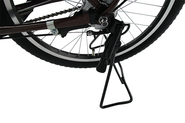 後ろ側を踏みながら上げることにより、軽い力で上げることのできる丈夫なスタンド