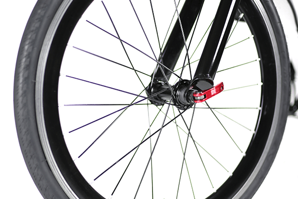 週末最終値下！ MAGIC 電動アシスト自転車 スポーツタイプ。 MAGIC (マジック) E-MAGIC207AD (イーマジック207AD) 自転車の