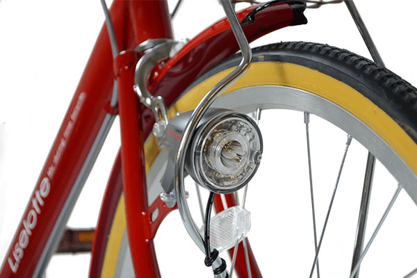 シマノ製オートライトは、ライトの点灯忘れもなく夜道でも安心して走れます。