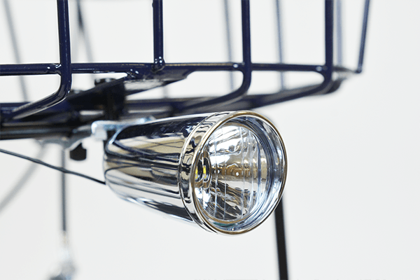 コンパクト＆スタイリッシュなLEDオートライトを標準装備。