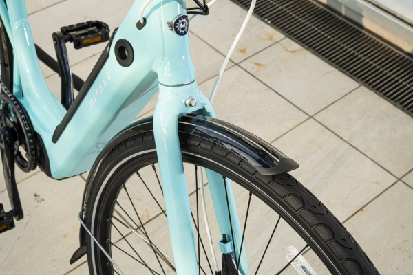 ミヤタ EX CROSS スポーツ電動車 電動自転車 新古品