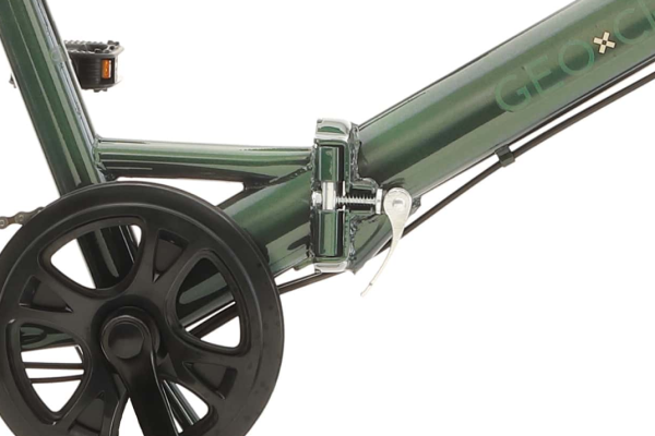 ワンタッチで工具要らずの折りたたみレバー。