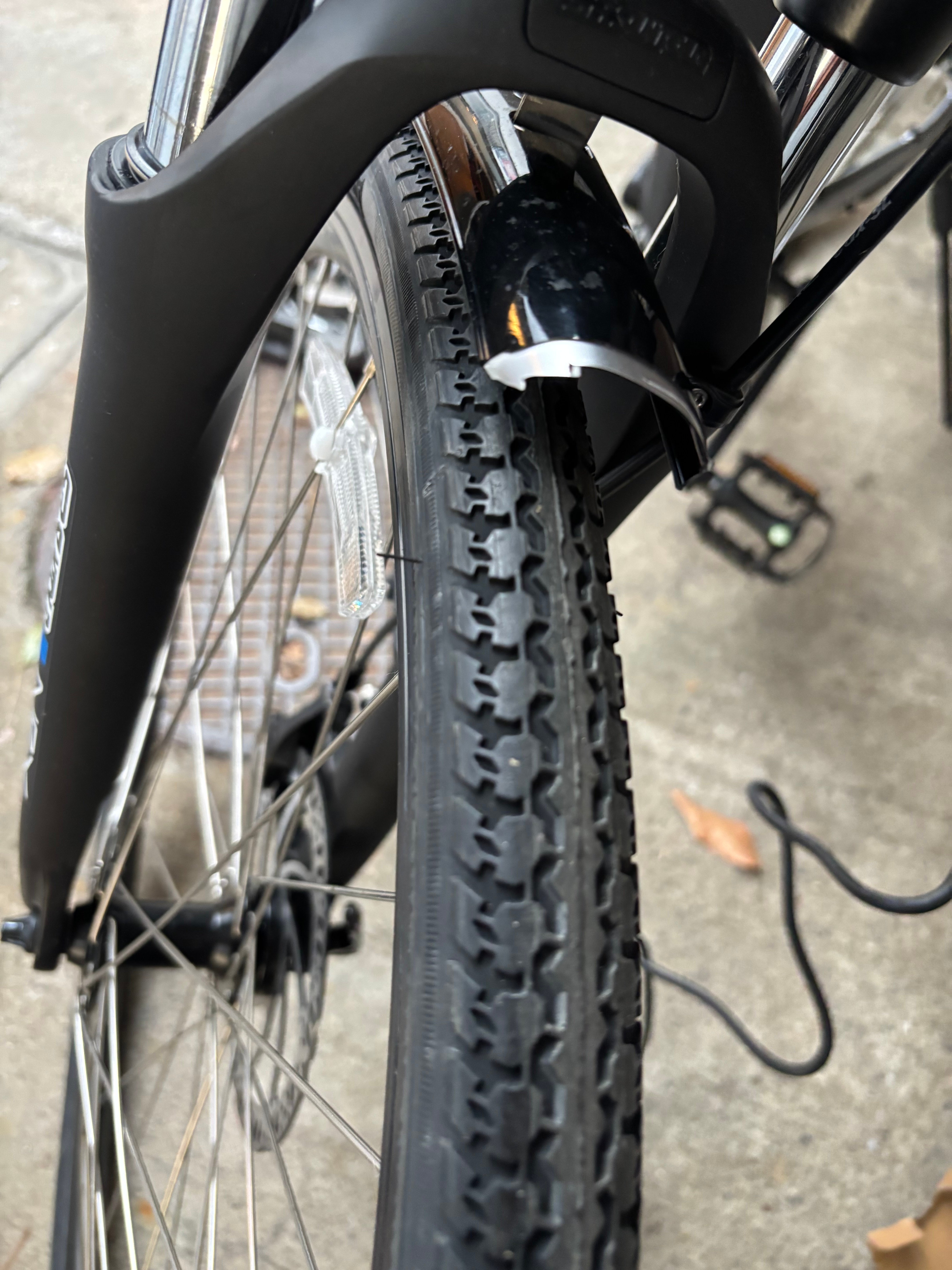 MANTUS 27 TRK BENELLI(ベネリ) クロスバイク 27インチ | 自転車通販