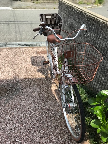 喜んでます