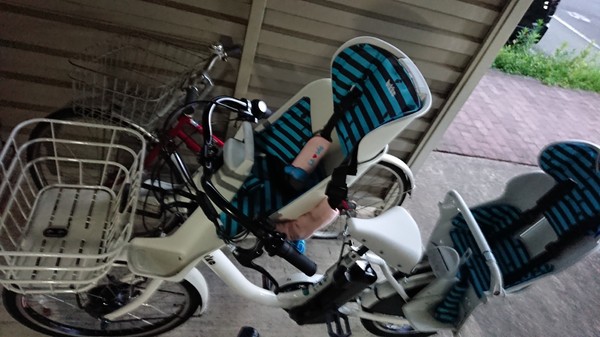 子供2人乗せて保育園通いにオススメ。