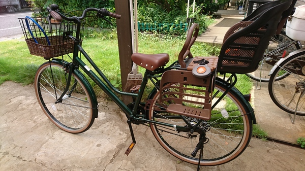 ヘッドレスト付きチャイルドシート搭載Dia Resto 子供乗せ自転車 26 