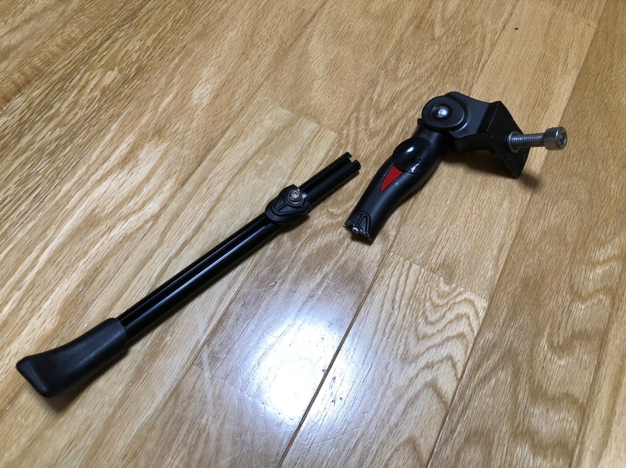 ストッパーが折れやすい様です