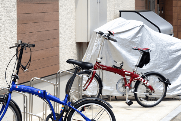 自転車盗難対策4.自転車カバーをかける